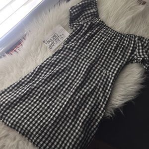 💔✖️SOLD✖️💔 Gingham off the shoulder dress